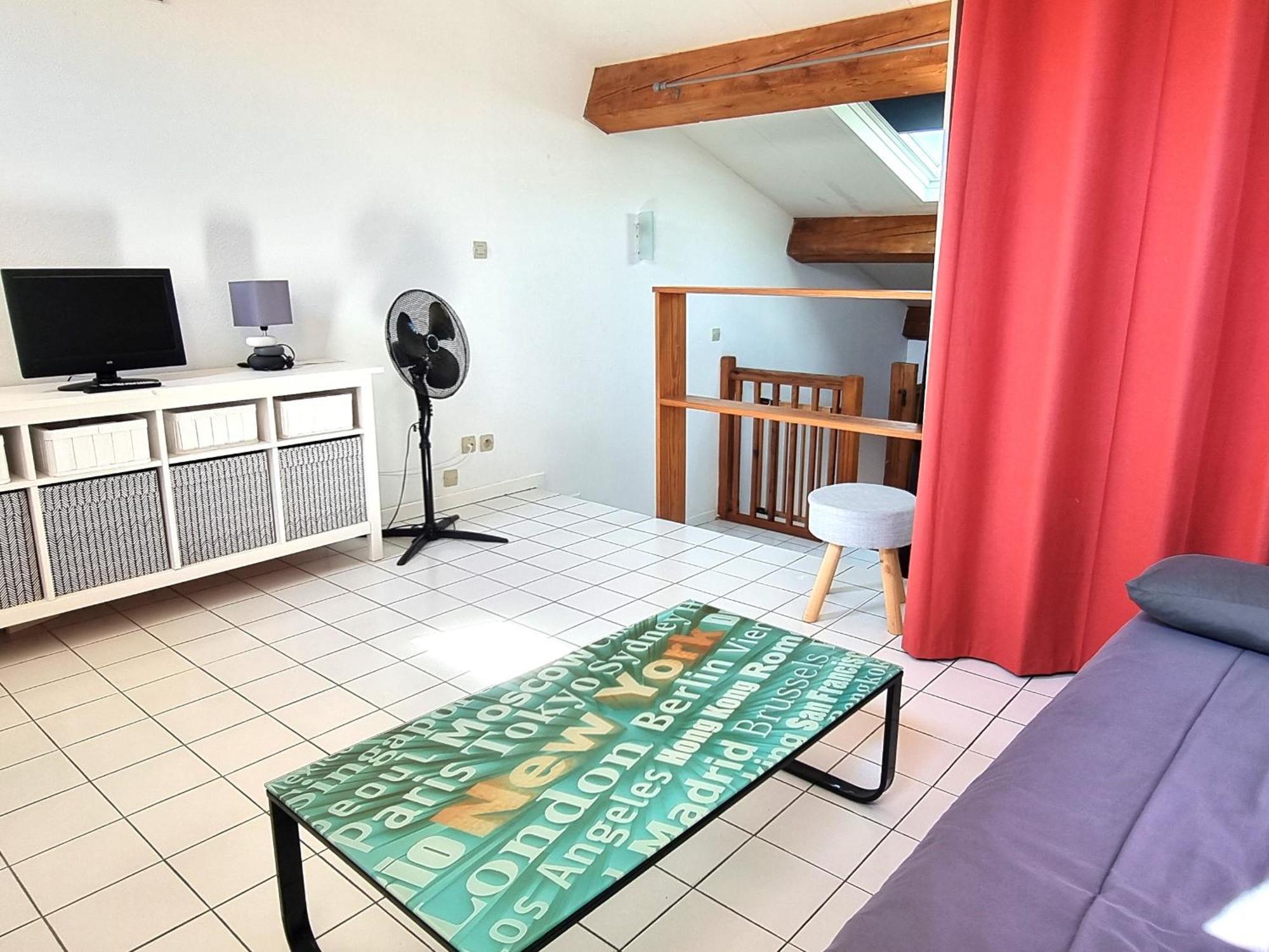 Appartement En Duplex 4 Couchages Au Coeur De Port-Vendres, Face A La Place De L'Obelisque - Fr-1-309-337 Port Vendres Exterior photo